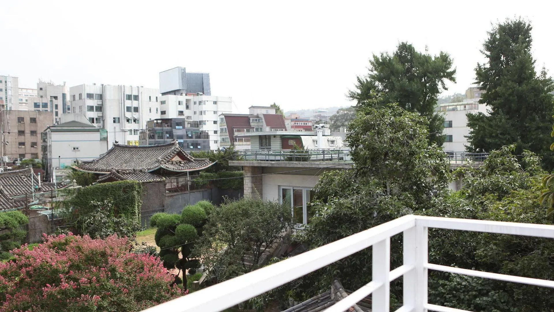Hans House Seul 2*,